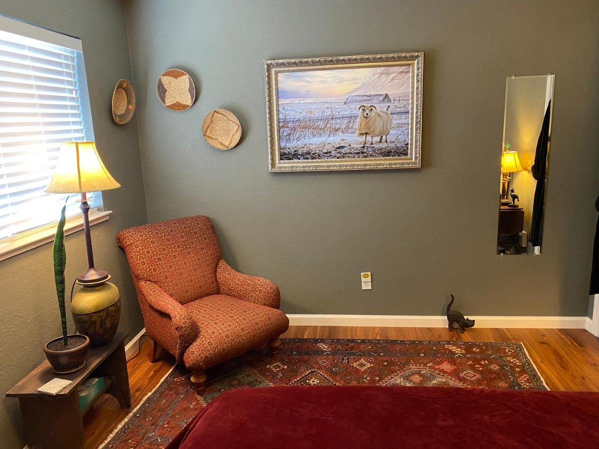 My Big Art Project Bed & Breakfast Santa Rosa Exterior photo